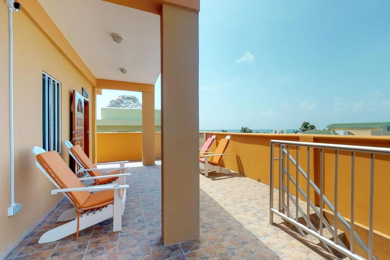Laguna Hotel 圣佩德罗 外观 照片