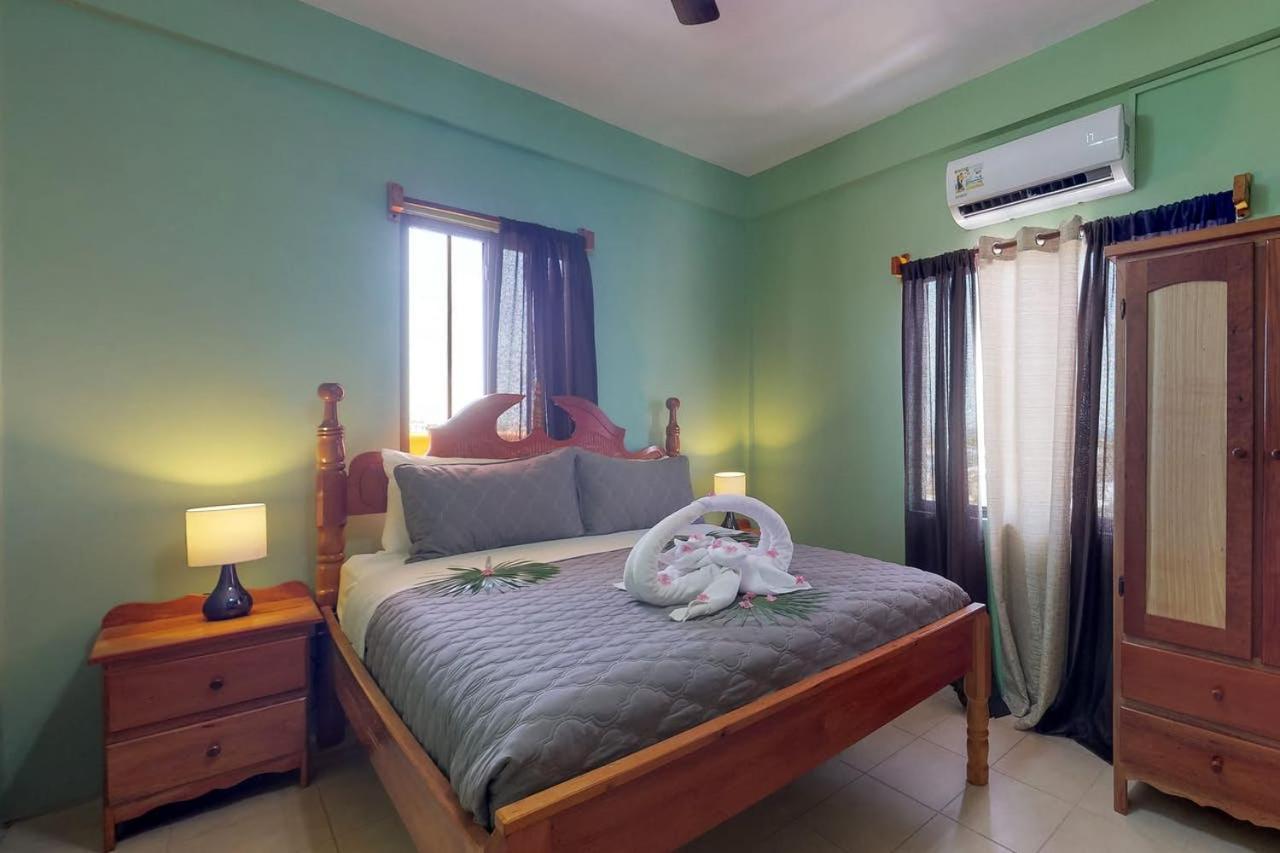 Laguna Hotel 圣佩德罗 外观 照片
