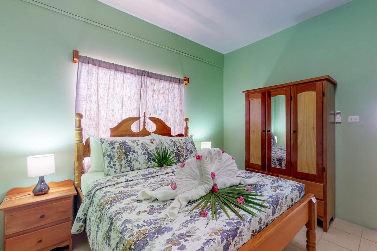 Laguna Hotel 圣佩德罗 外观 照片